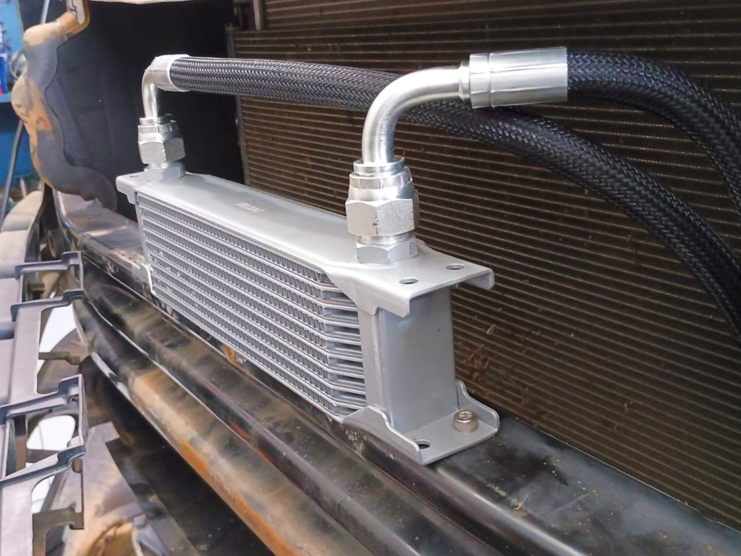 Trocador de calor externo instalado em Jeep Compass